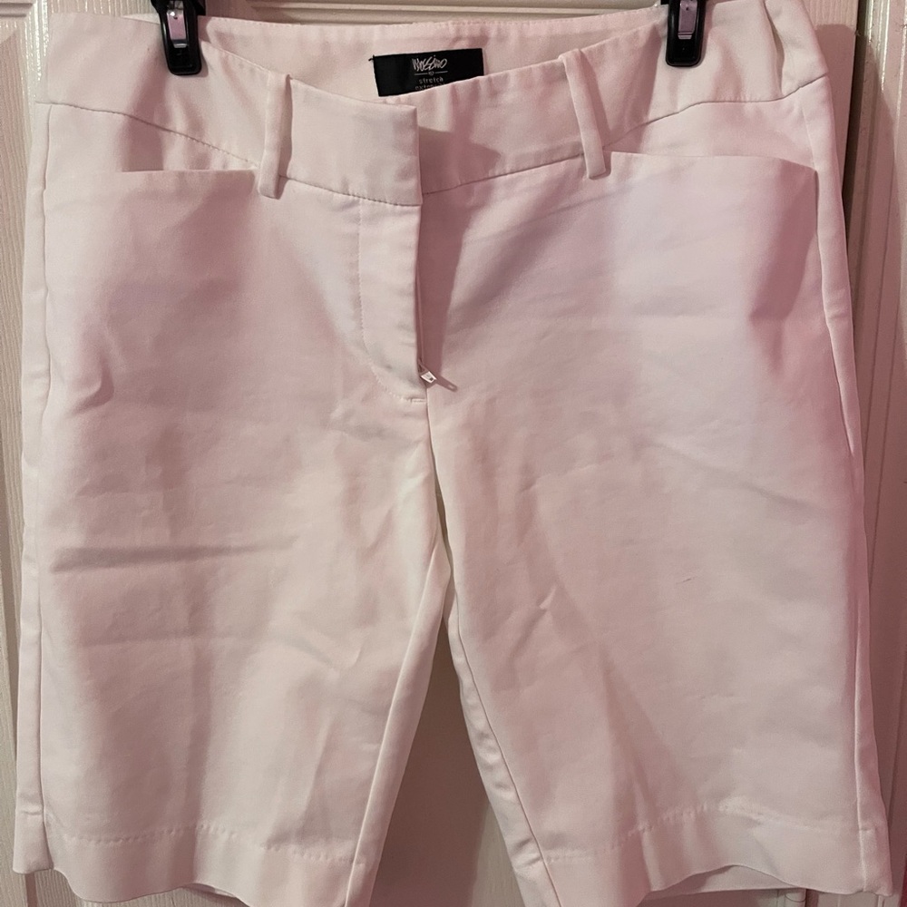 Mossimzo Women’s Stretch Extensible White Bermuda Shorts Tailored Design